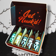 Load image into Gallery viewer, 5 Bottle Hot Sauce Set