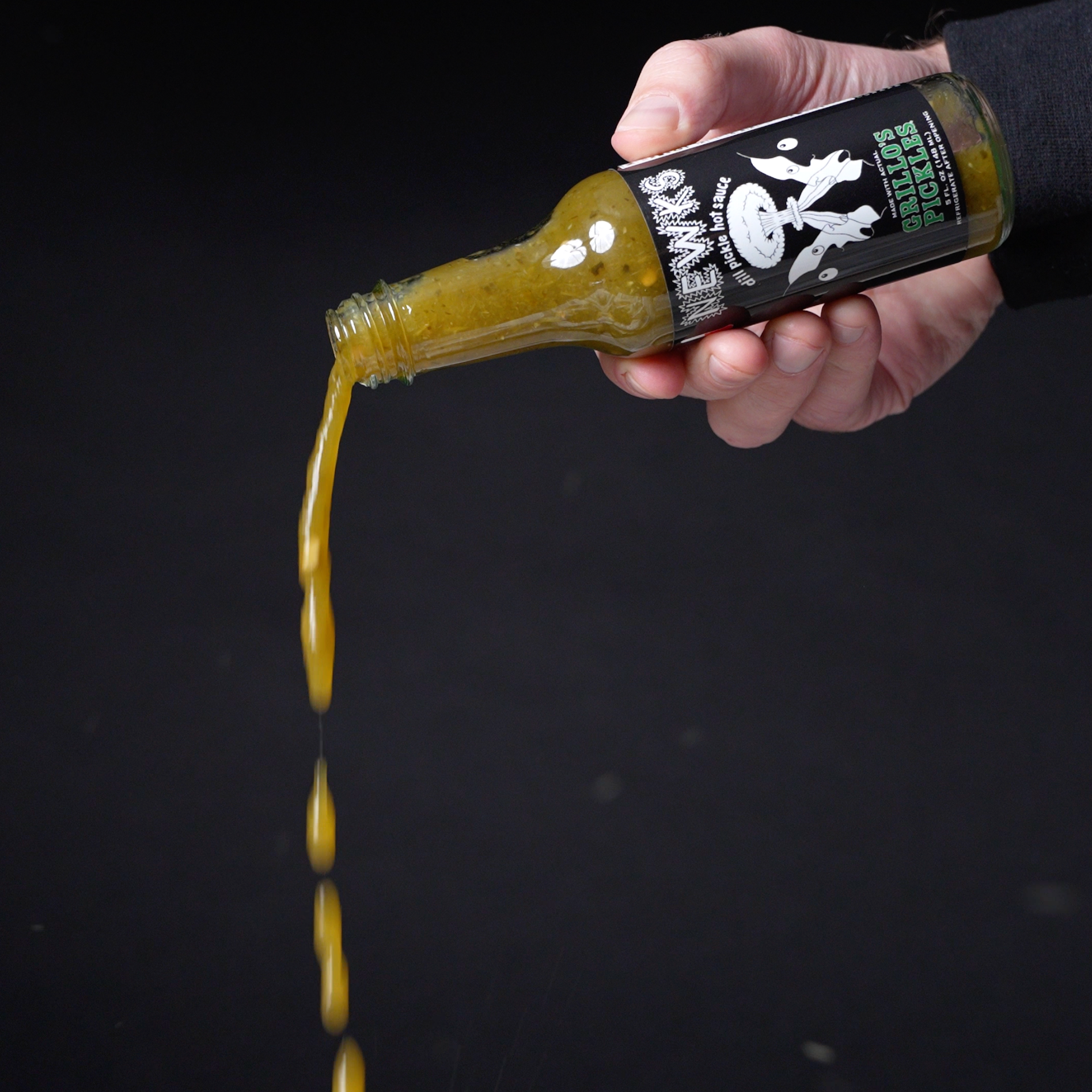 Grillos Pickles (Dill + Habanero)